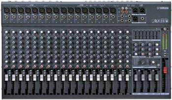 Console analogique 20V Yamaha MX 20/6 (16 mono - 2 ST - 3 AUX)